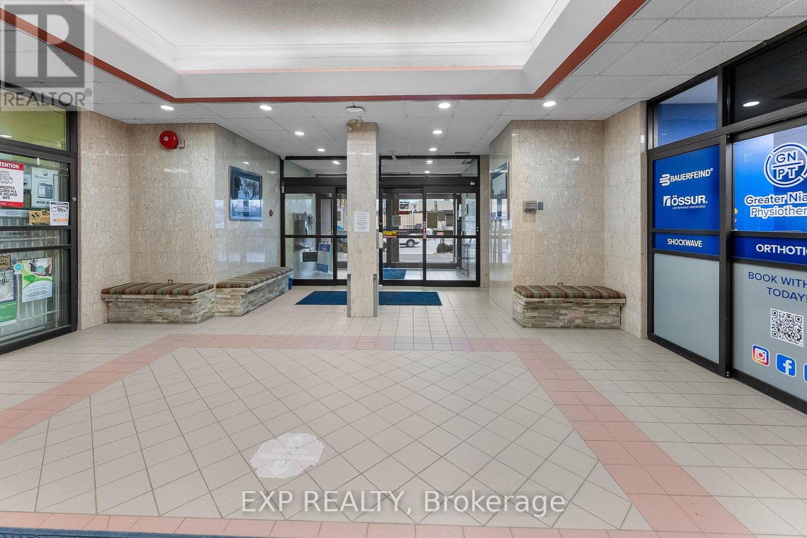 603-604 - 5400 Portage Road, Niagara Falls, Ontario  L2G 5X7 - Photo 2 - X13706486