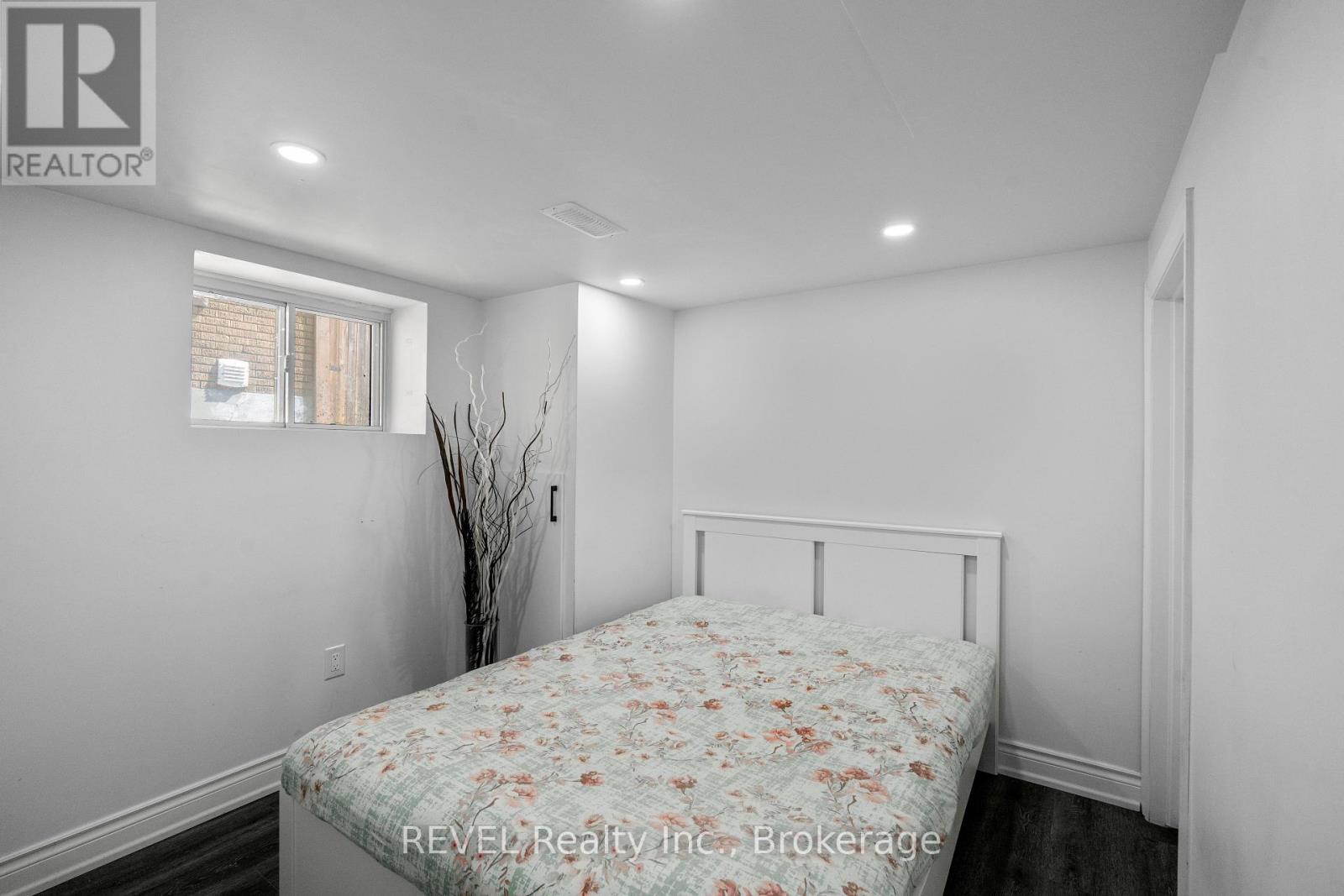 4830 Fourth Avenue, Niagara Falls, Ontario  L2E 4P1 - Photo 25 - X13706768