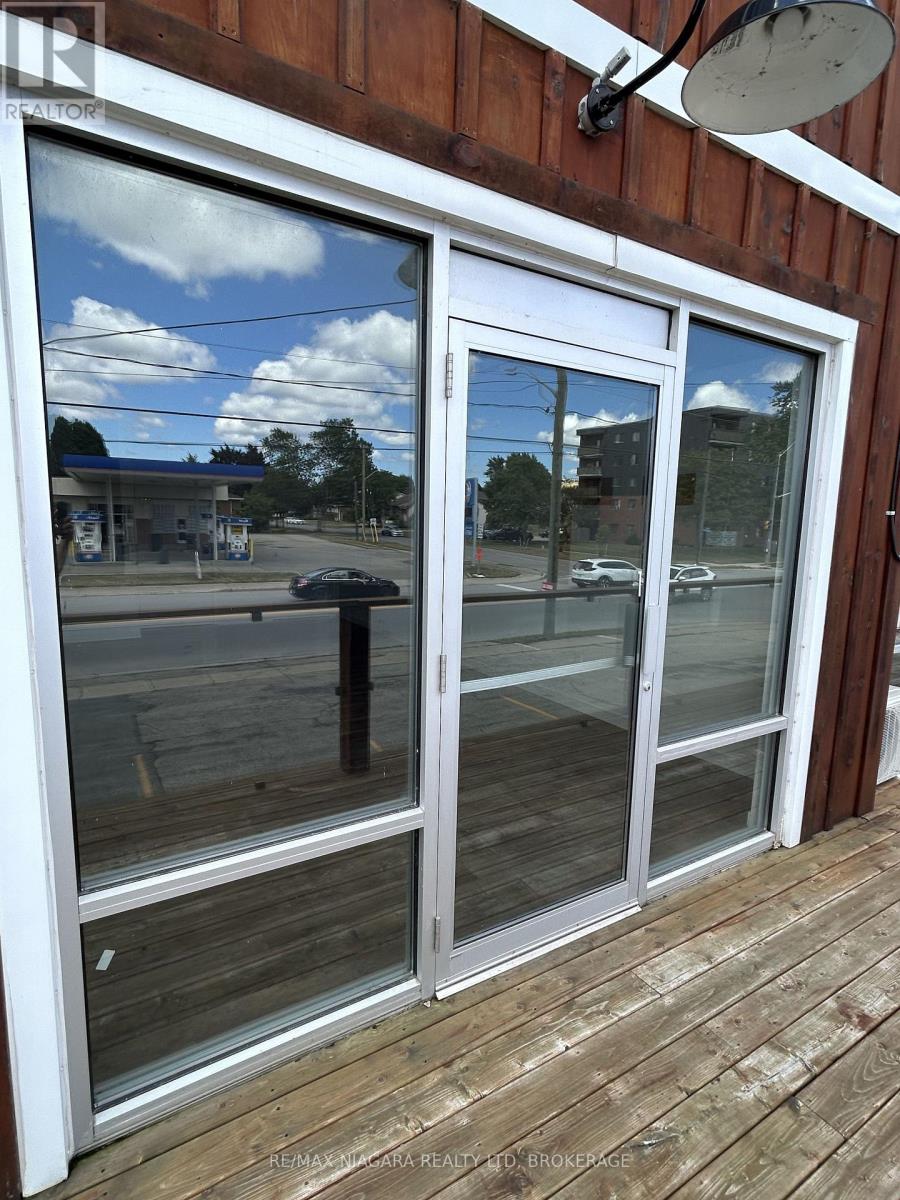 1 - 335 Wellington Street, Port Colborne, Ontario  L3K 2K4 - Photo 1 - X13707562