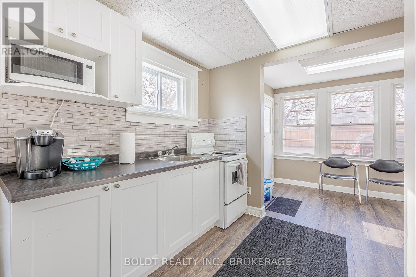 3a - 215 Ontario Street, St. Catharines, Ontario  L2R 5L2 - Photo 5 - X13708124
