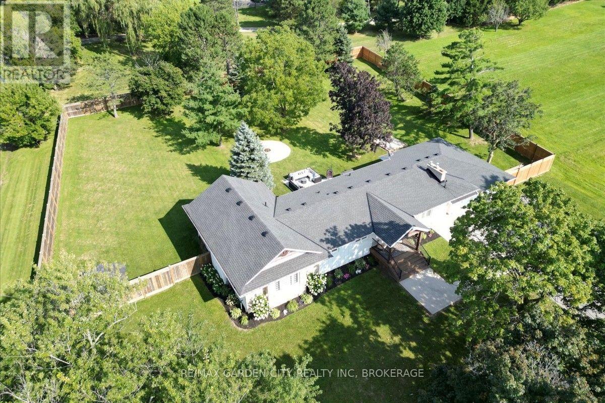 1581 Rice Road, Pelham, Ontario  L0S 1E6 - Photo 1 - X13708944