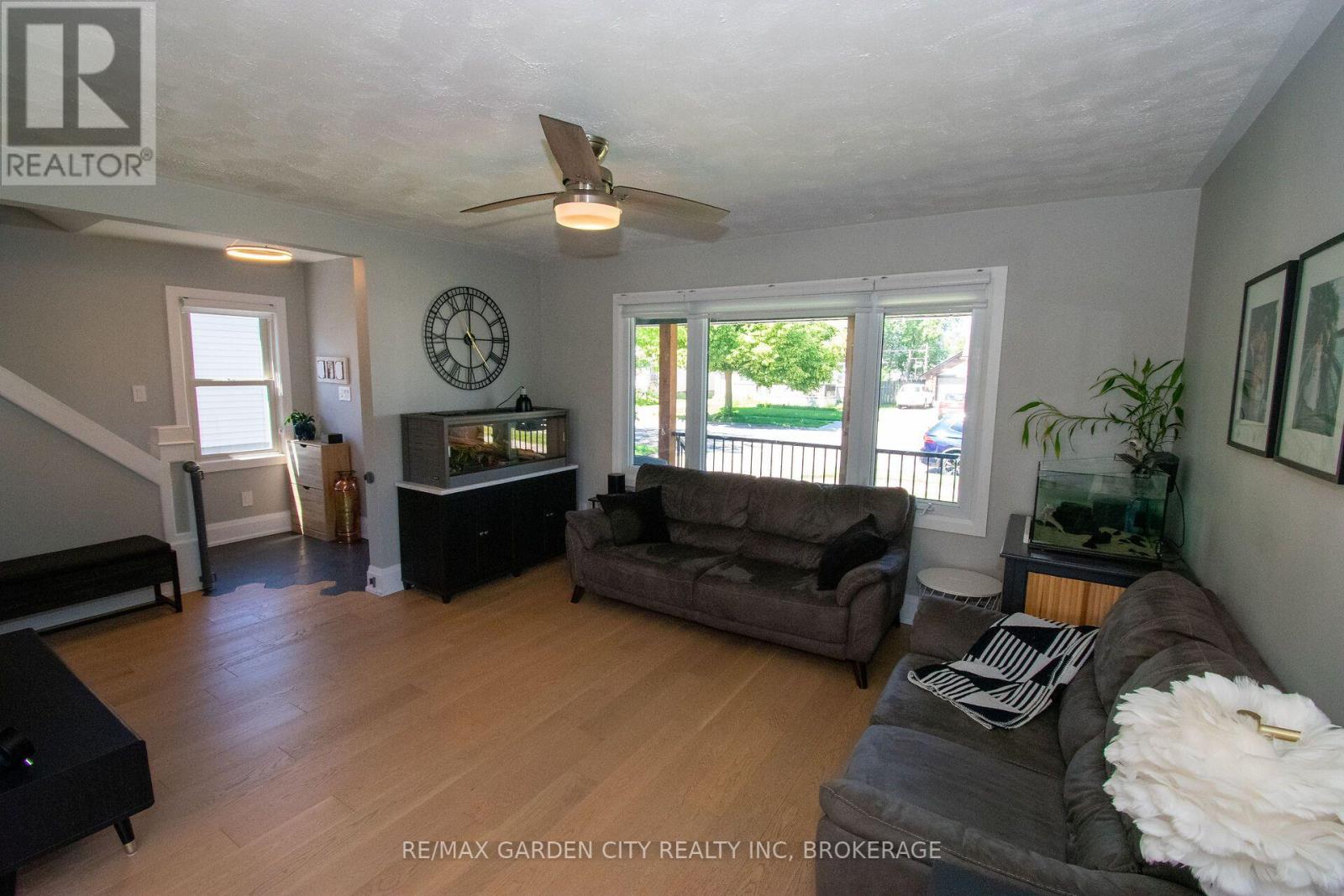 256 Scholfield Avenue S, Welland, Ontario  L3B 1N7 - Photo 11 - X13709318