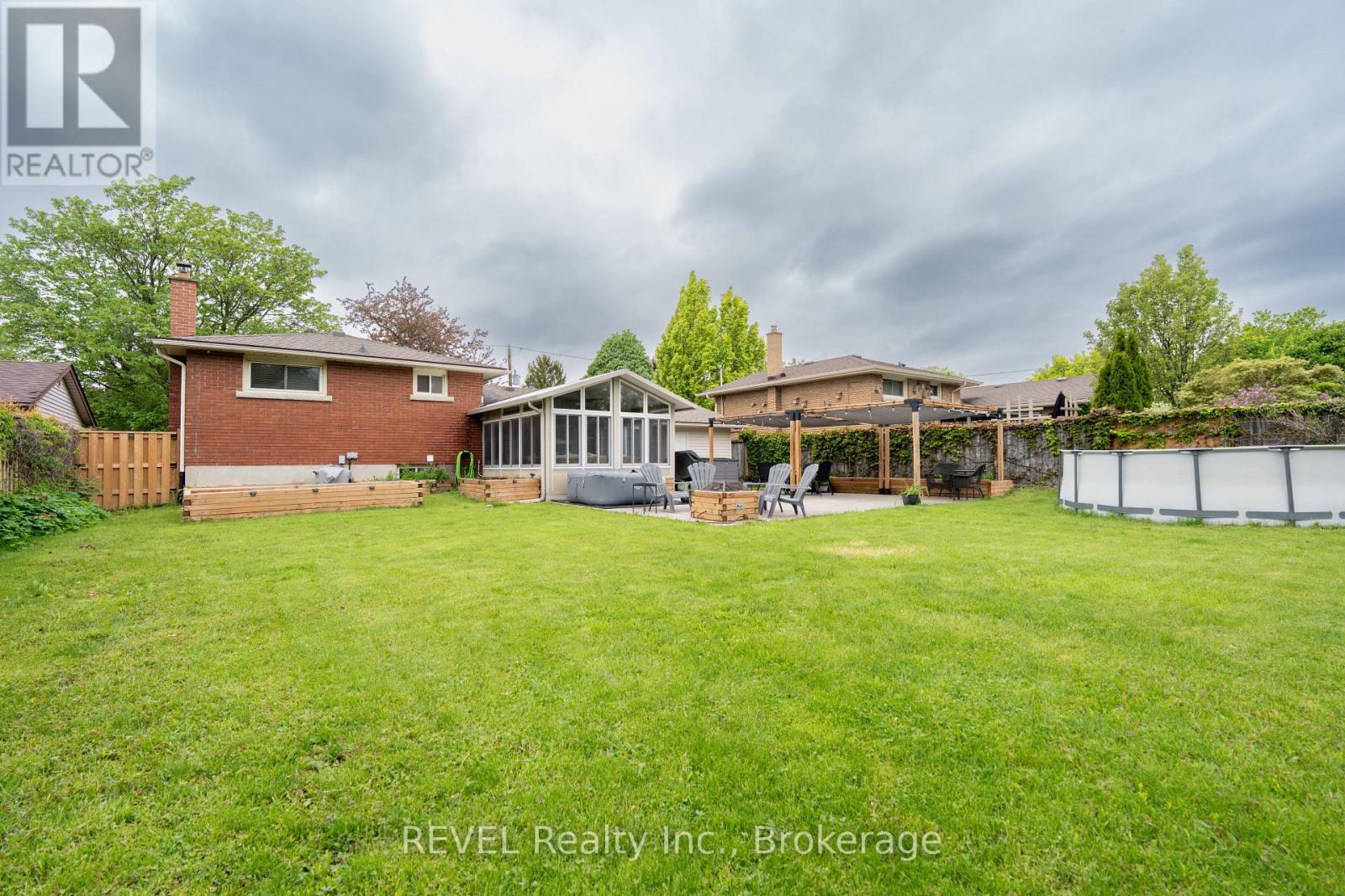 4480 Queensway Gardens, Niagara Falls, Ontario  L2E 6P7 - Photo 28 - X13709710