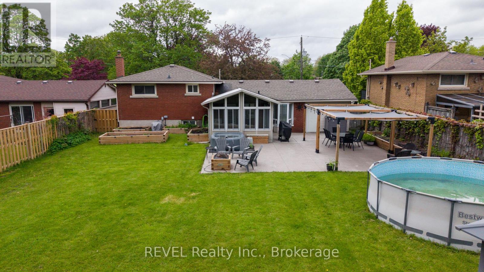 4480 Queensway Gardens, Niagara Falls, Ontario  L2E 6P7 - Photo 34 - X13709710