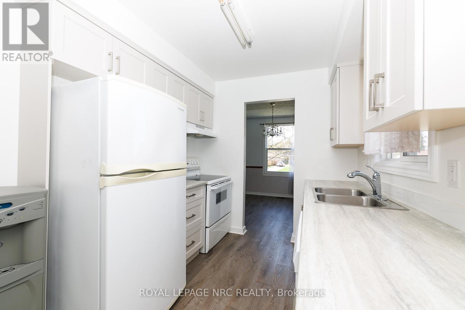 8 Kerwin Gate, St. Catharines, Ontario  L2N 4J8 - Photo 15 - X13710648