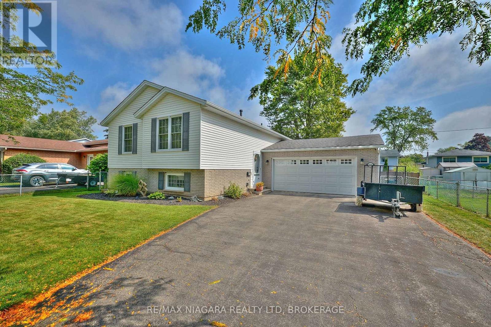 524 Lakeview Road, Fort Erie, Ontario  L2A 4W6 - Photo 3 - X13710864