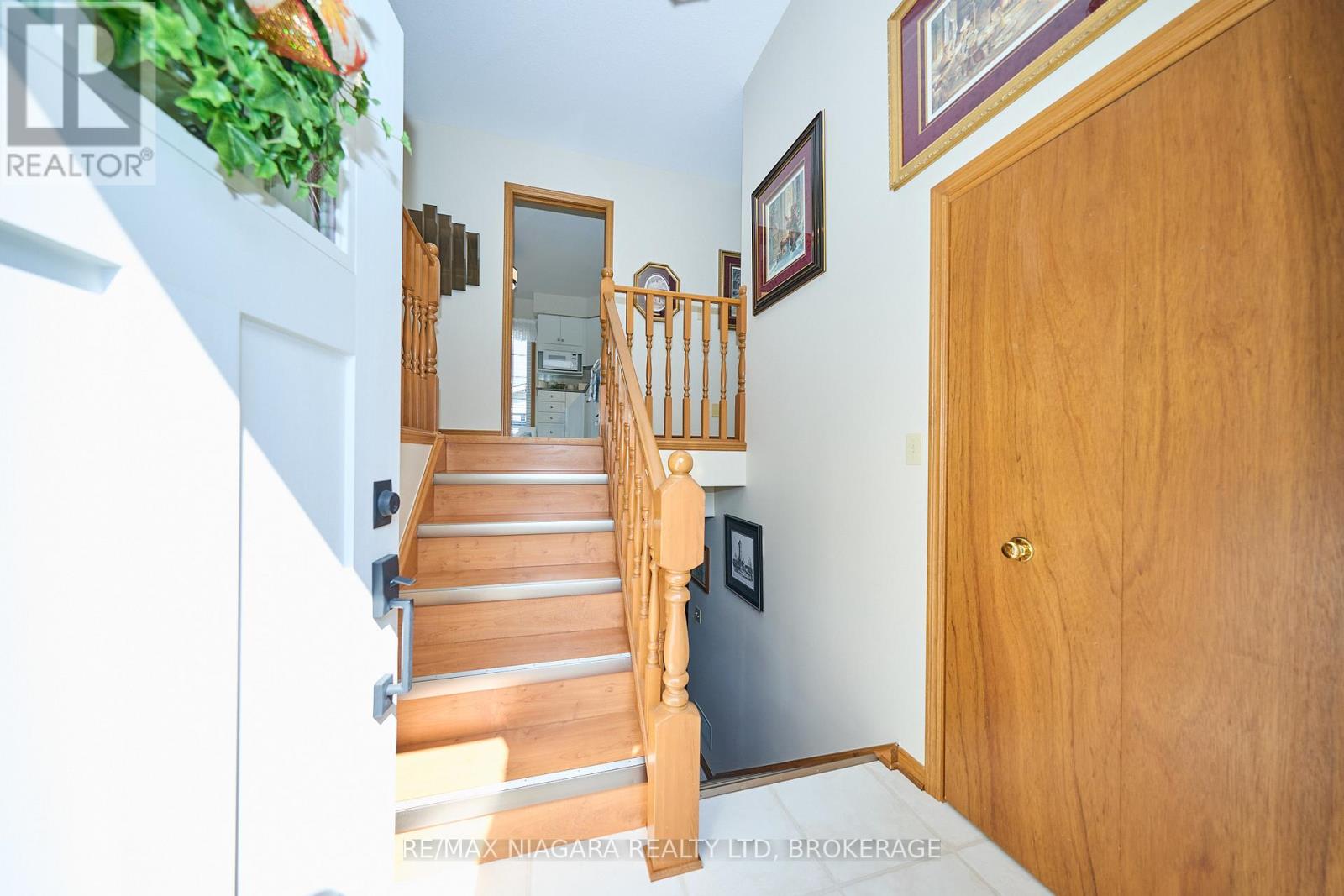 524 Lakeview Road, Fort Erie, Ontario  L2A 4W6 - Photo 4 - X13710864