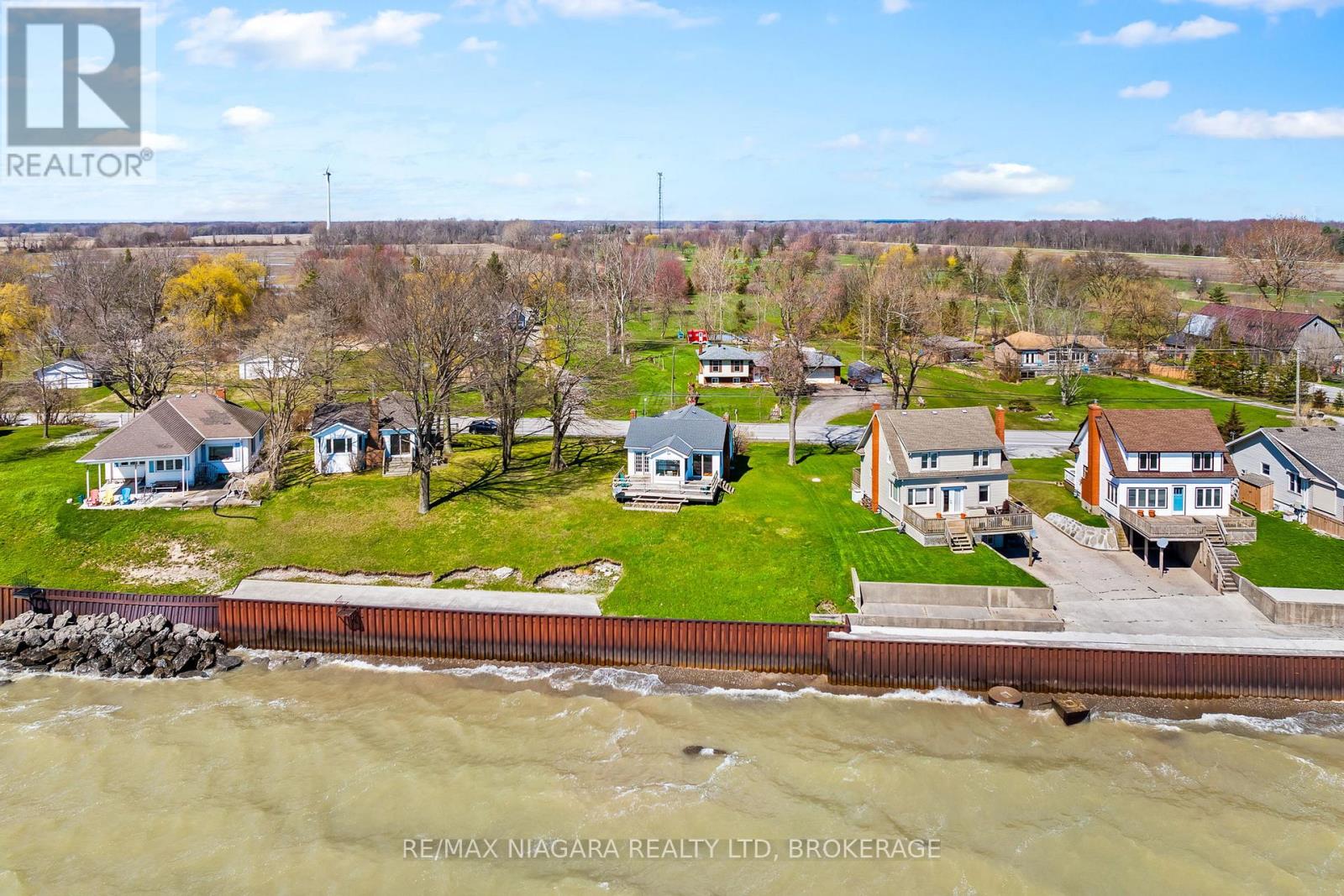 13165 Lakeshore Road, Wainfleet, Ontario  L0S 1V0 - Photo 1 - X13711288
