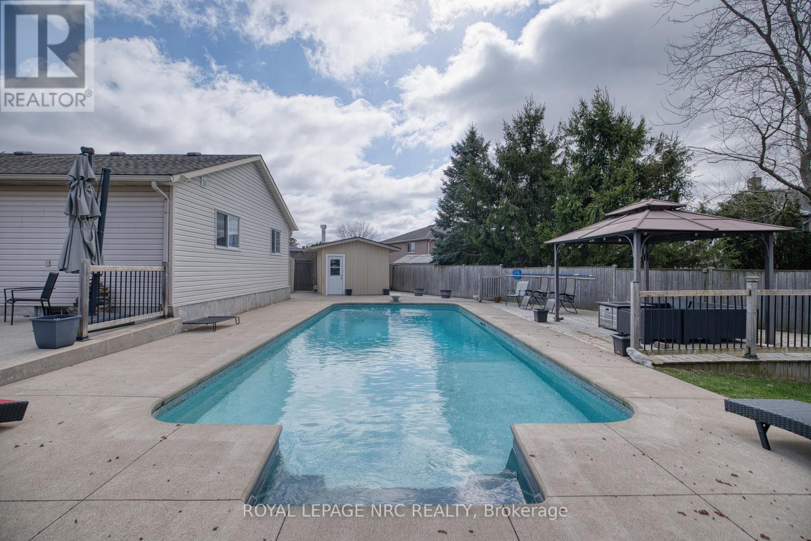 16 Leonard Drive, St. Catharines, Ontario  L2S 3V2 - Photo 27 - X13714040