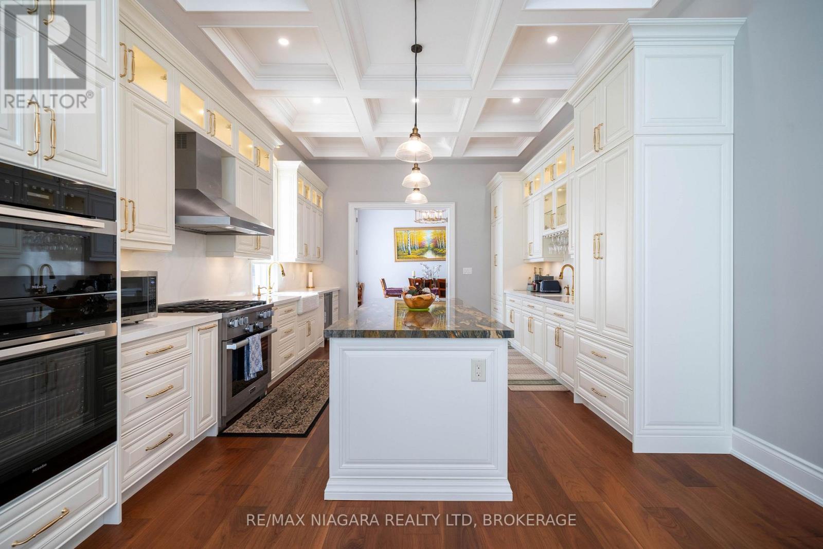 327 Queenston Road, Niagara-On-The-Lake, Ontario  L0S 1J0 - Photo 15 - X13714258
