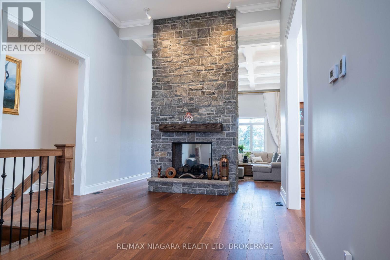 327 Queenston Road, Niagara-On-The-Lake, Ontario  L0S 1J0 - Photo 8 - X13714258