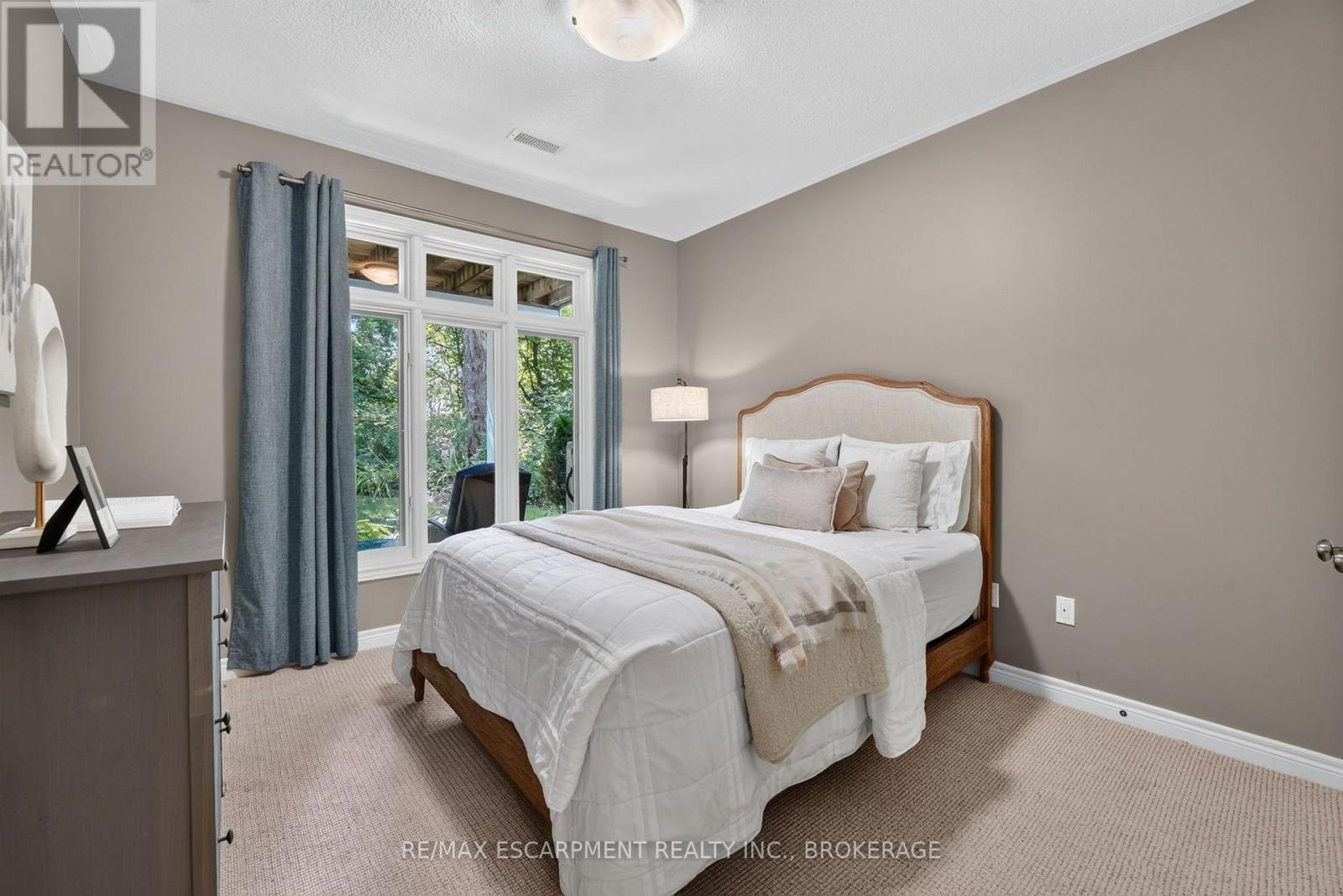 3 Black Walnut Common, St. Catharines, Ontario  L2S 4C8 - Photo 29 - X13714374