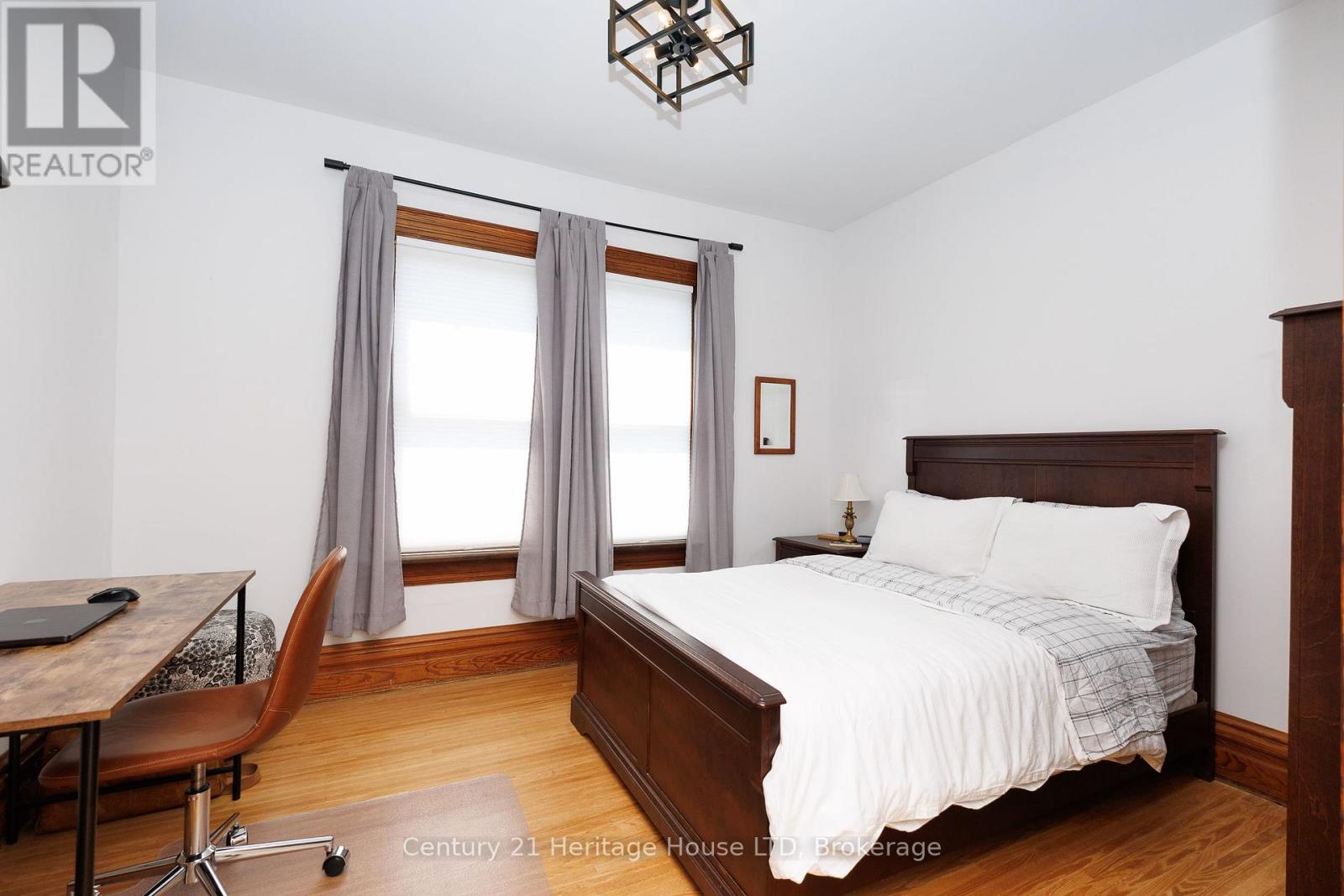 34 Henry Street, St. Catharines, Ontario  L2R 5T6 - Photo 30 - X13715344