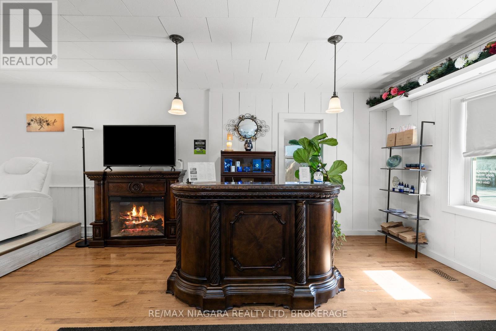 246 Four Mile Creek Road, Niagara-On-The-Lake, Ontario  L0S 1P0 - Photo 10 - X13716238