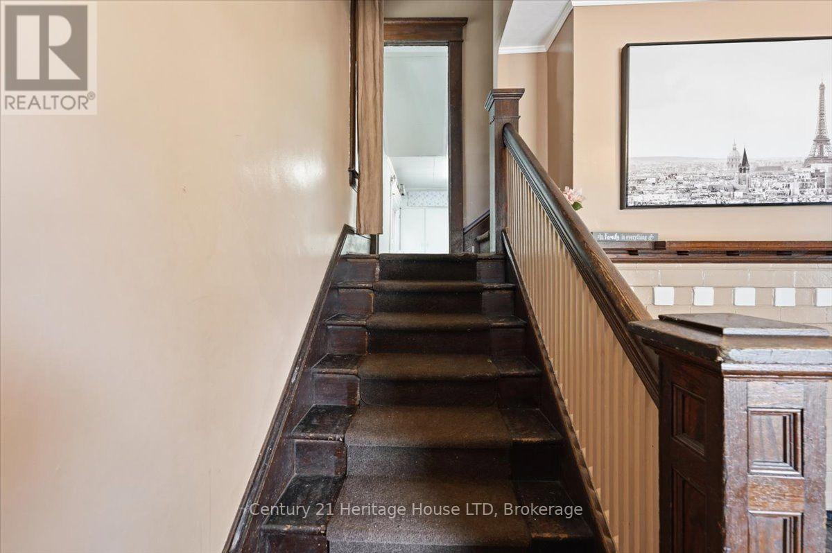 17 Elizabeth Street E, Welland, Ontario  L3C 4M2 - Photo 15 - X13718378
