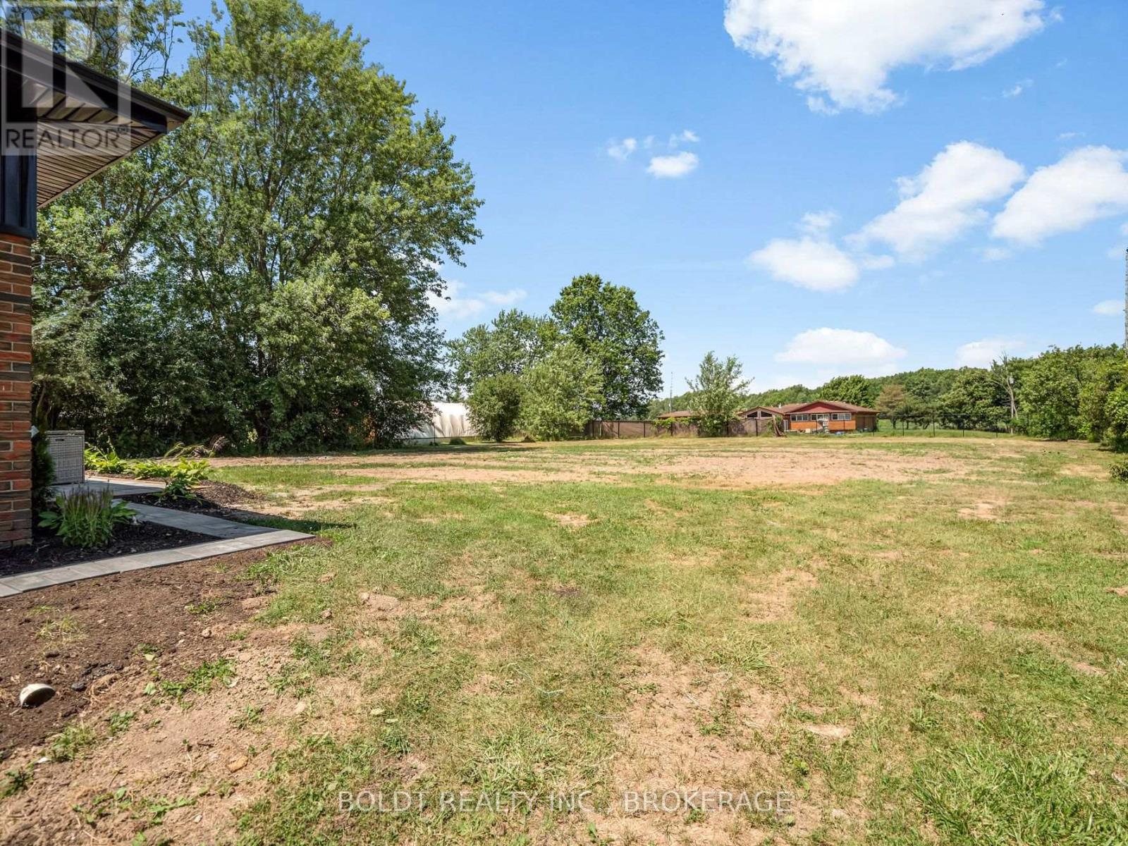 6221 Lyons Creek Road, Niagara Falls, Ontario  L2G 0L9 - Photo 27 - X13718512