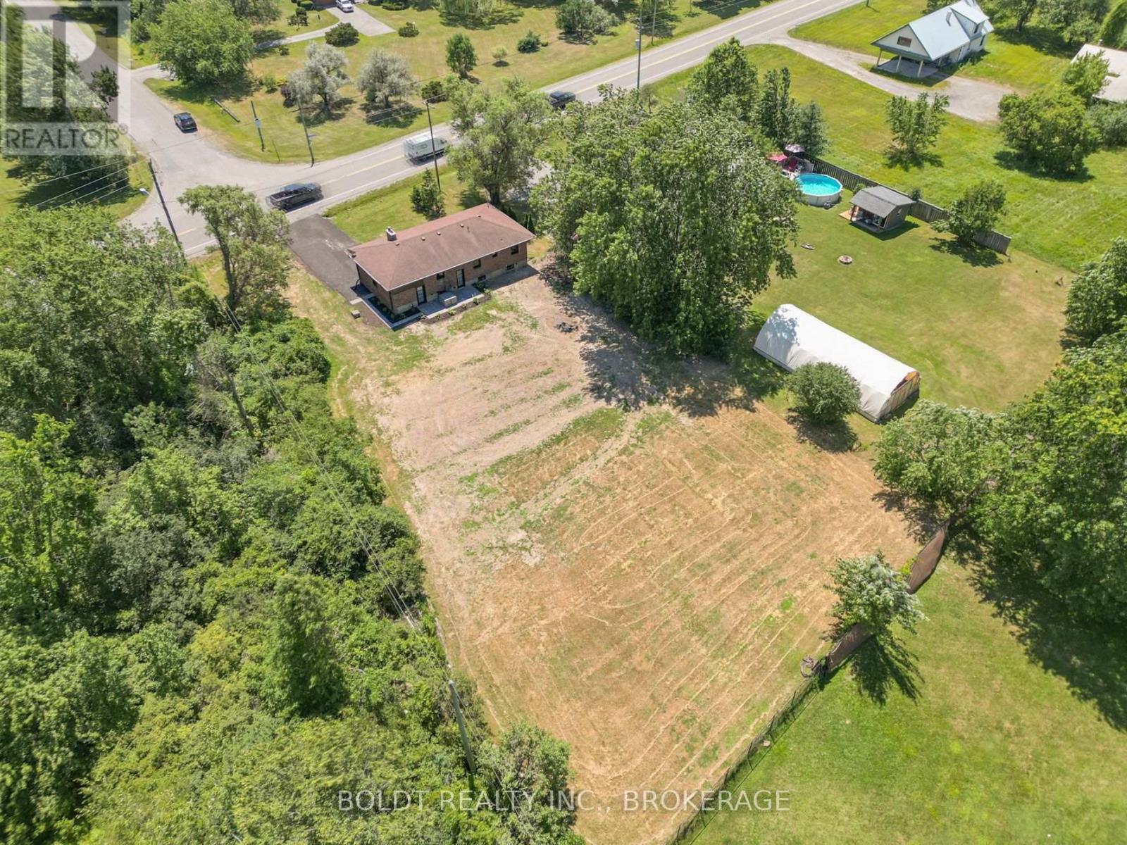 6221 Lyons Creek Road, Niagara Falls, Ontario  L2G 0L9 - Photo 28 - X13718512