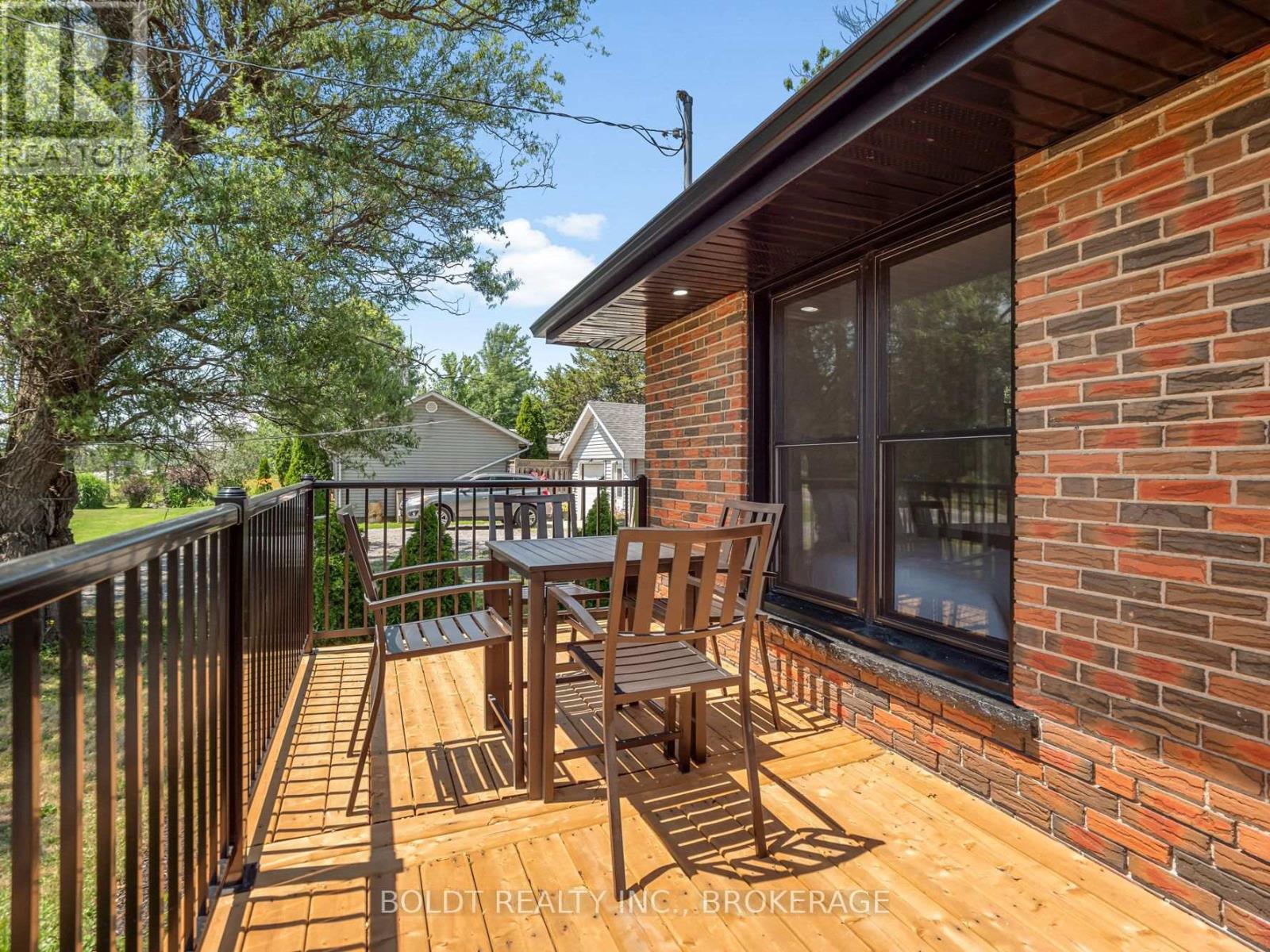 6221 Lyons Creek Road, Niagara Falls, Ontario  L2G 0L9 - Photo 4 - X13718512