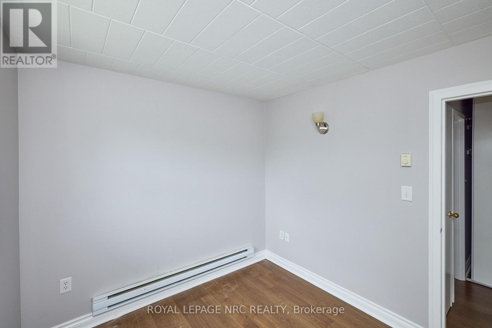 11 - 98 Woodlawn Road, Welland, Ontario  L3C 3J5 - Photo 11 - X13718576