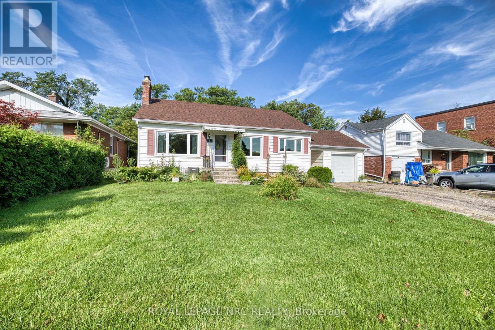 276 Glenridge Avenue, St. Catharines, Ontario  L2T 3K4 - Photo 1 - X13718746