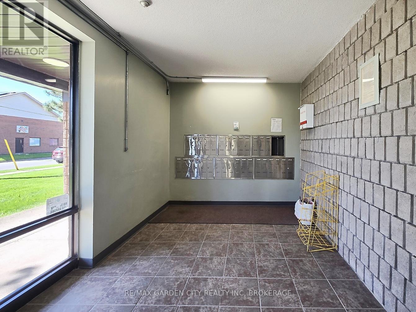 211 - 72 Main Street E, Port Colborne, Ontario  L3K 5Z8 - Photo 3 - X13718798