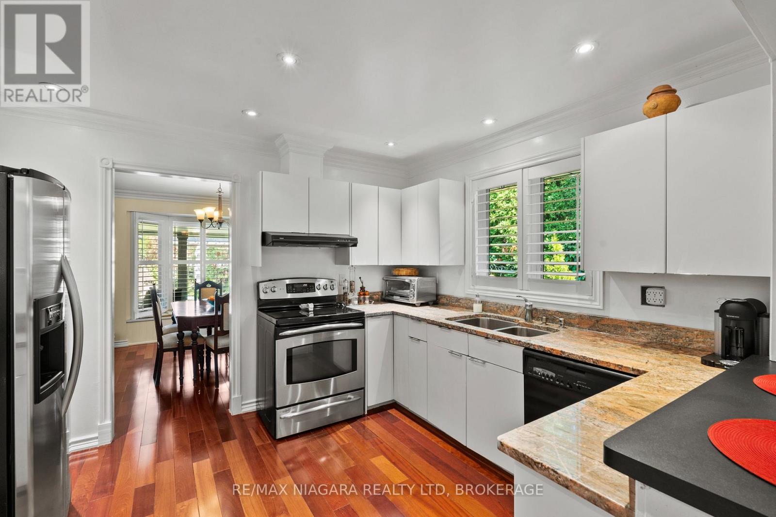 54 The Promenade, Niagara-On-The-Lake, Ontario  L0R 1J0 - Photo 15 - X13720322