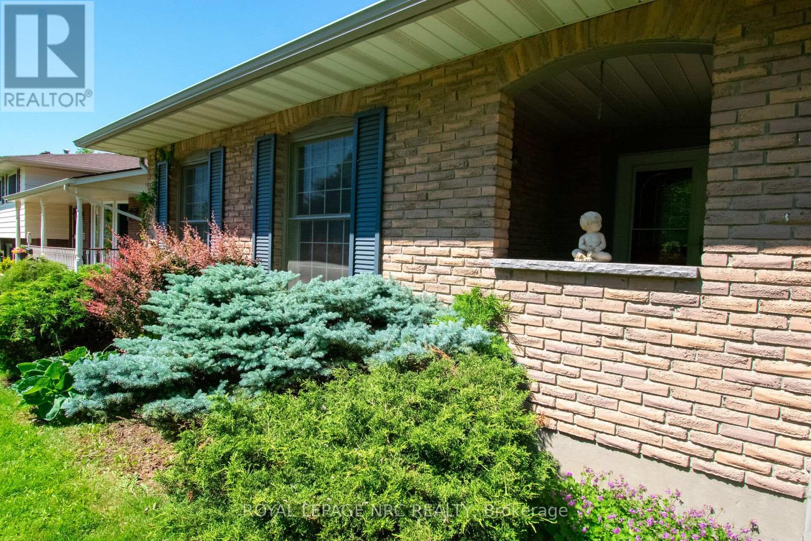 34 Woodington Place, Welland, Ontario  L3C 2J2 - Photo 3 - X13720484