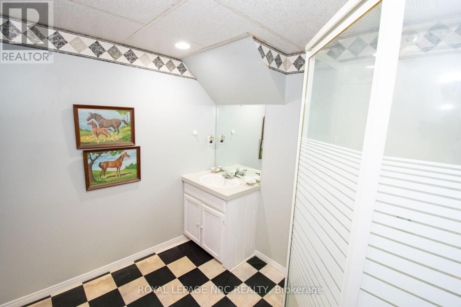 34 Woodington Place, Welland, Ontario  L3C 2J2 - Photo 45 - X13720484