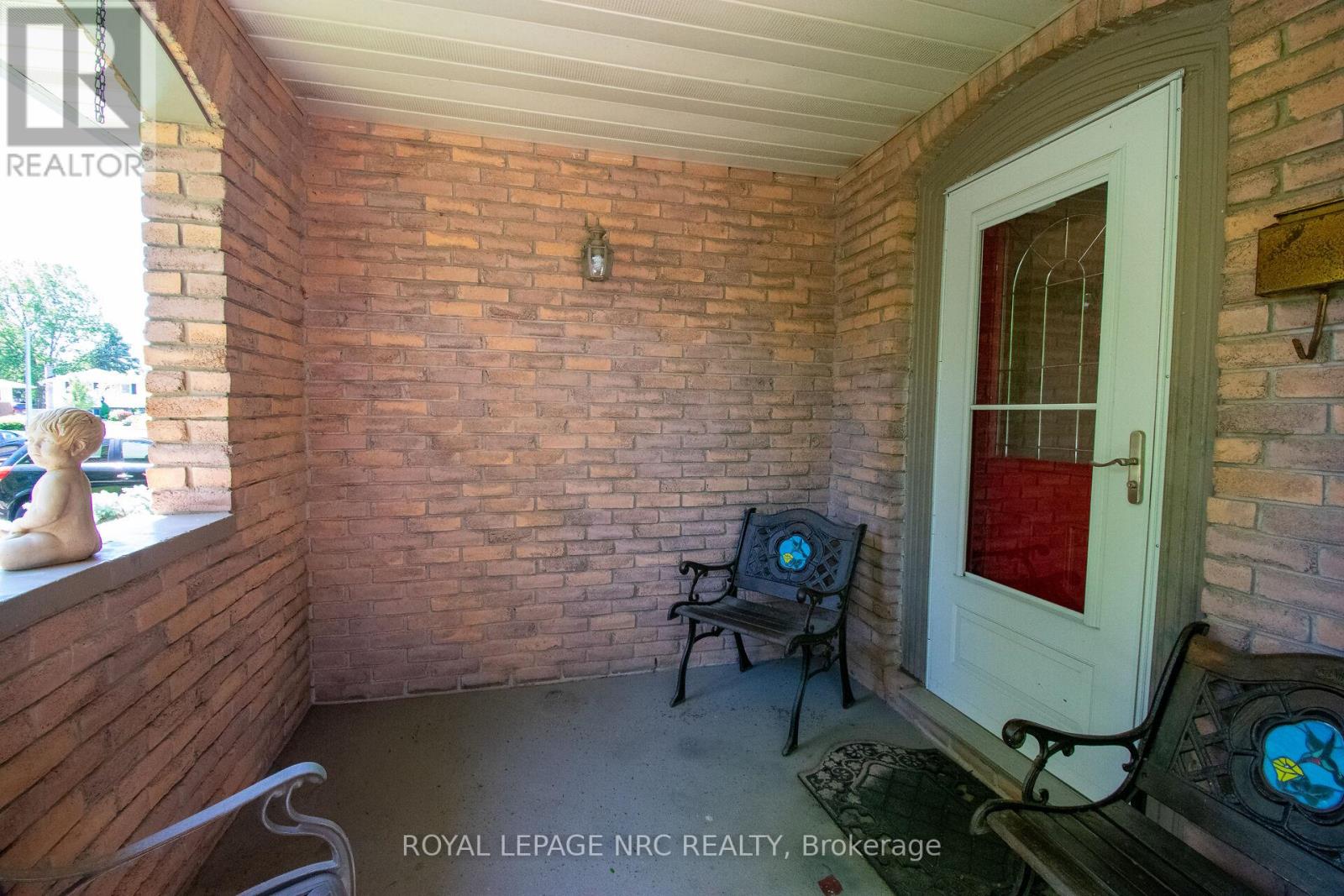 34 Woodington Place, Welland, Ontario  L3C 2J2 - Photo 5 - X13720484