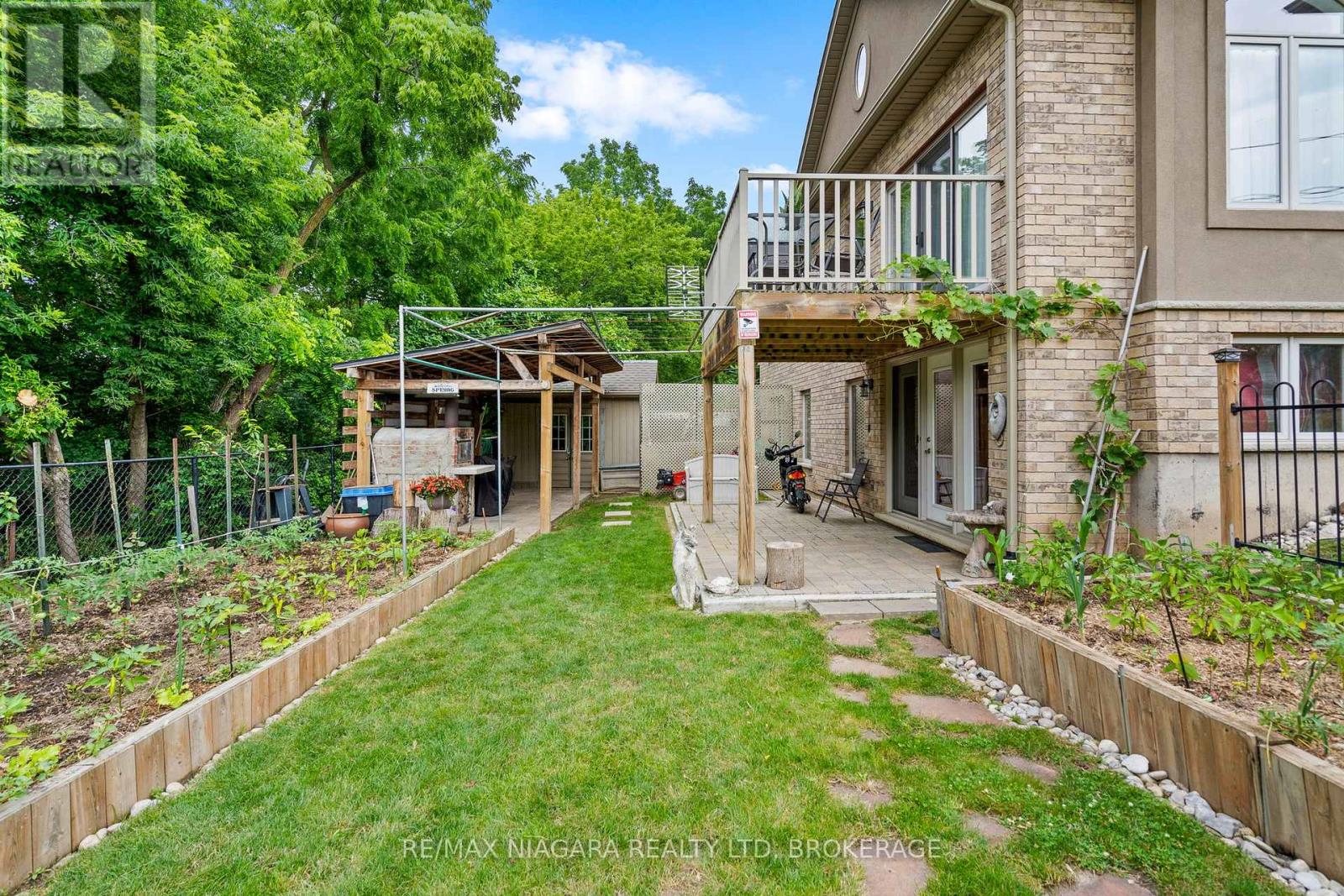 255 Lakeshore Road, St. Catharines, Ontario  L2M 1R9 - Photo 30 - X13721242