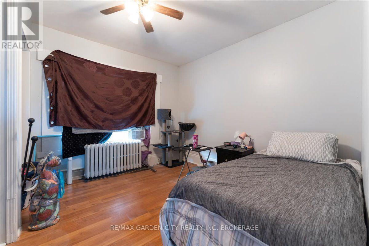 43 York Street, St. Catharines, Ontario  L2R 6C2 - Photo 7 - X13721904