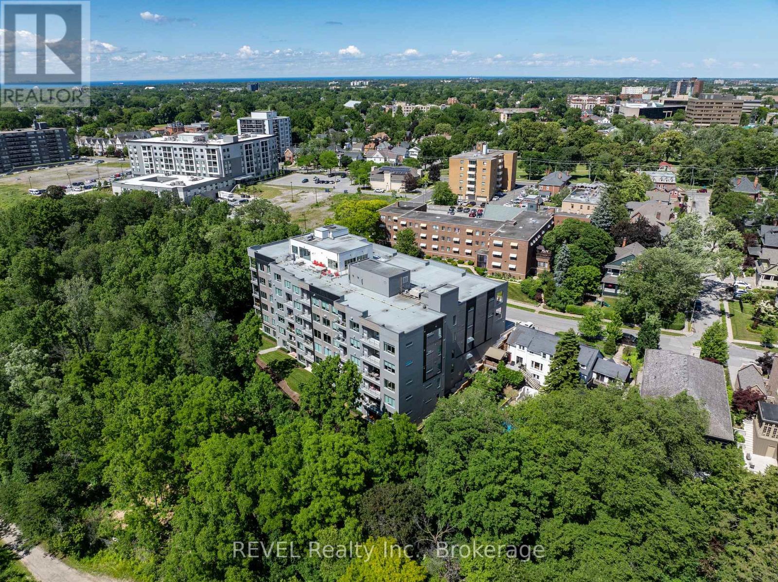 606 - 77 Yates Street, St. Catharines, Ontario  L2R 5R7 - Photo 1 - X13723294