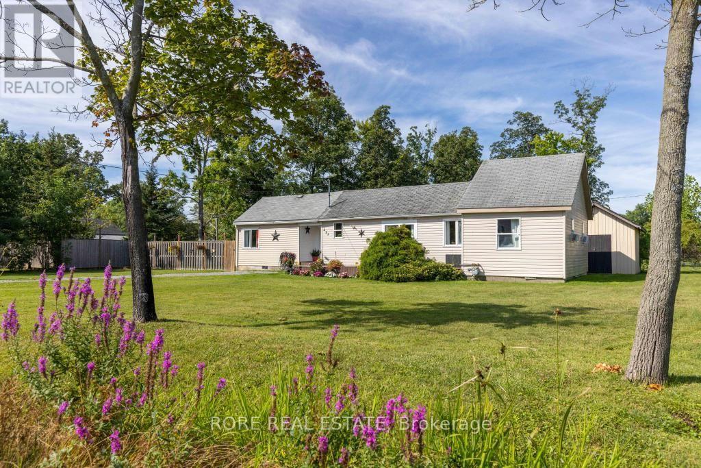 223 Bernard Avenue, Fort Erie, Ontario  L0S 1N0 - Photo 1 - X13723952