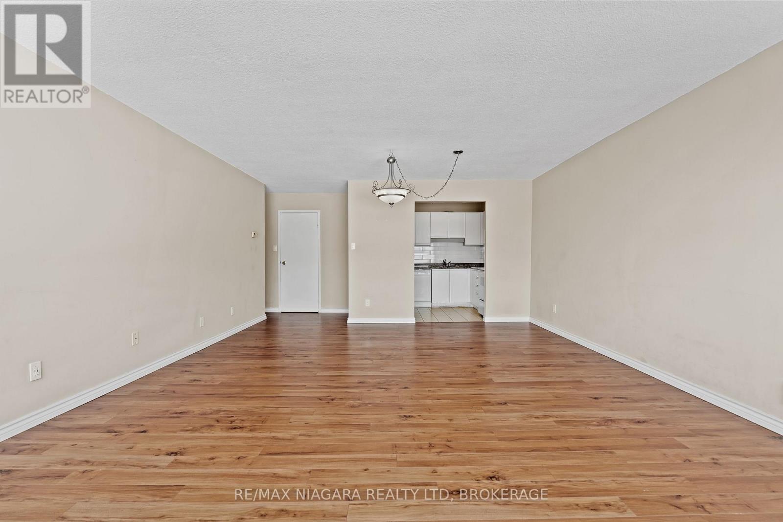502 - 7 Gale Crescent, St. Catharines, Ontario  L2R 7M8 - Photo 4 - X13724524