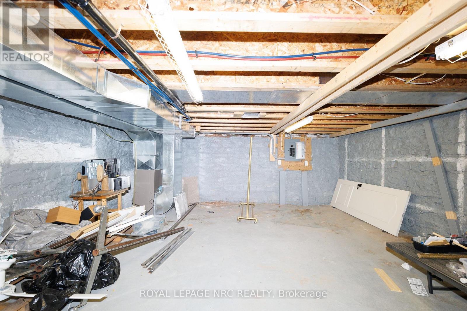 51 Front Street S, Thorold, Ontario  L2V 1W8 - Photo 10 - X13725500