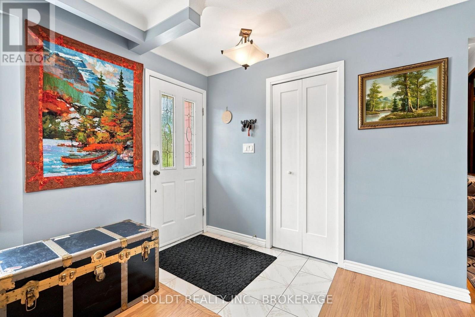 1452 Cataract Road, Thorold, Ontario  L3B 5N5 - Photo 5 - X13727422