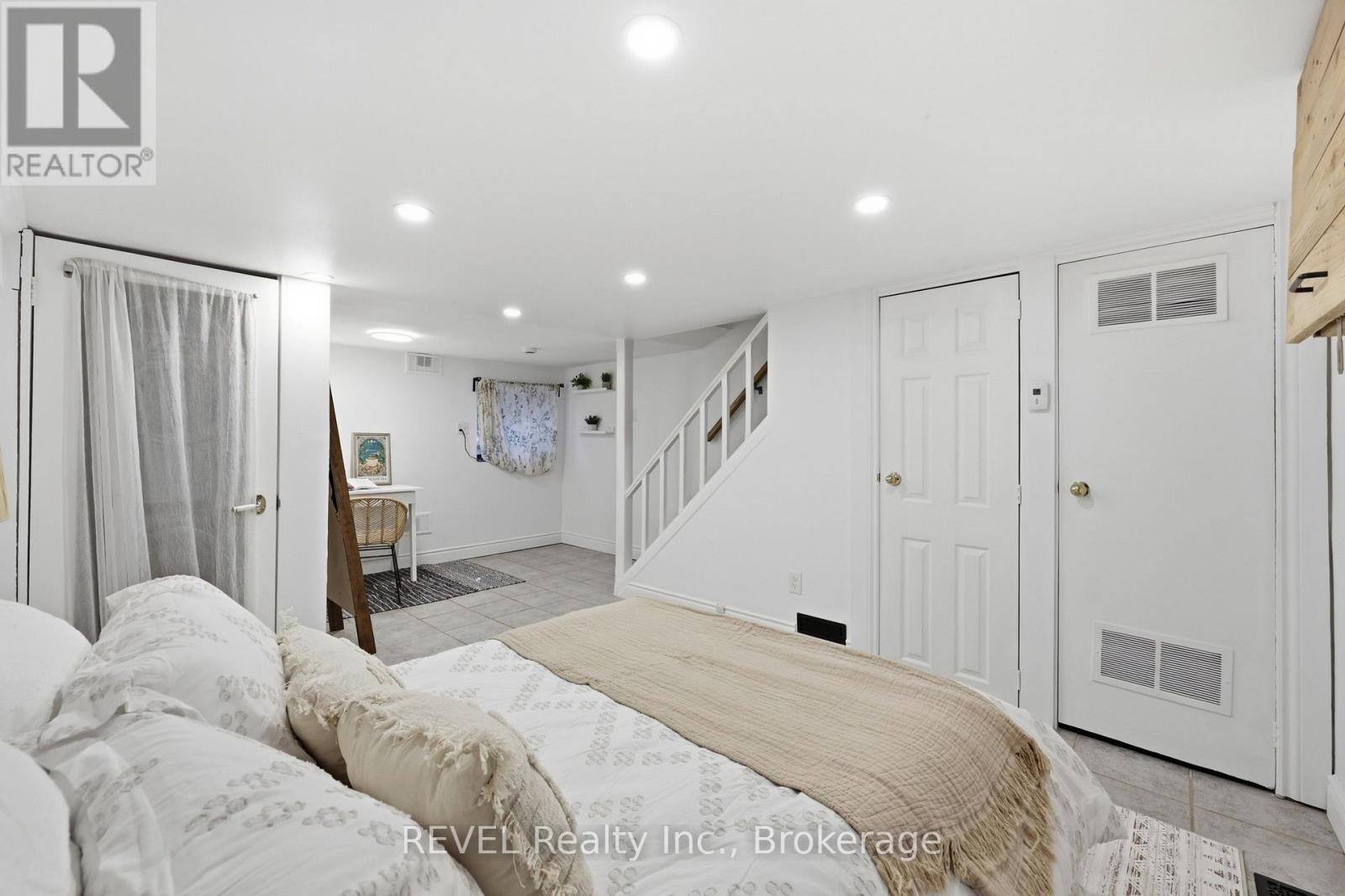 128 Robert Street, Hamilton, Ontario  L8L 2P6 - Photo 19 - X13727516
