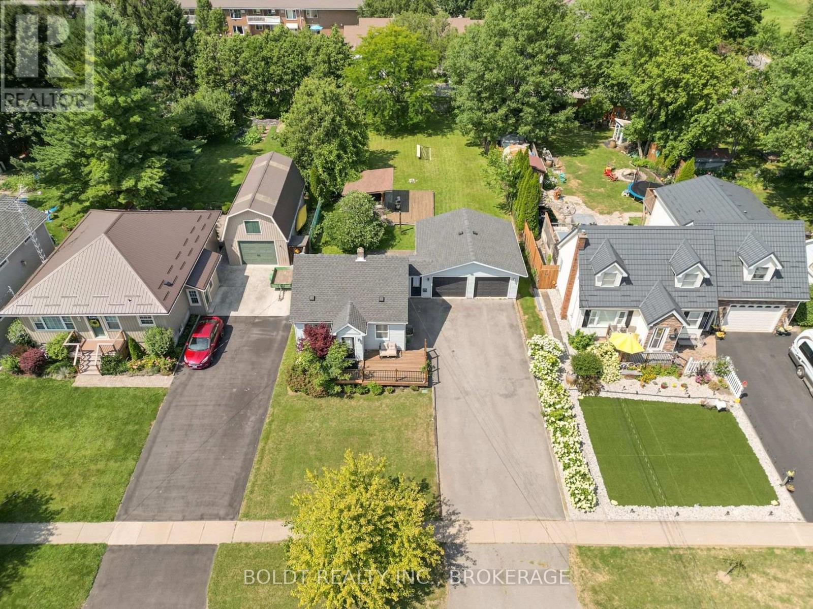 642 Penner Road, Niagara-On-The-Lake, Ontario  L0S 1J0 - Photo 1 - X13727642