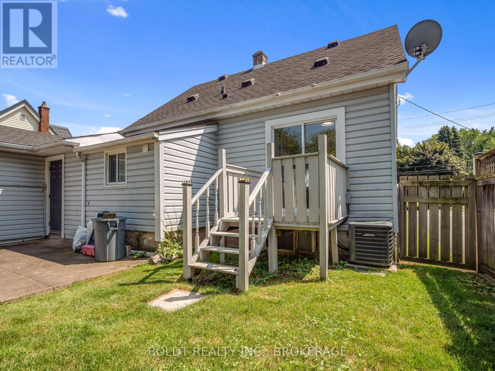 642 Penner Road, Niagara-On-The-Lake, Ontario  L0S 1J0 - Photo 23 - X13727642