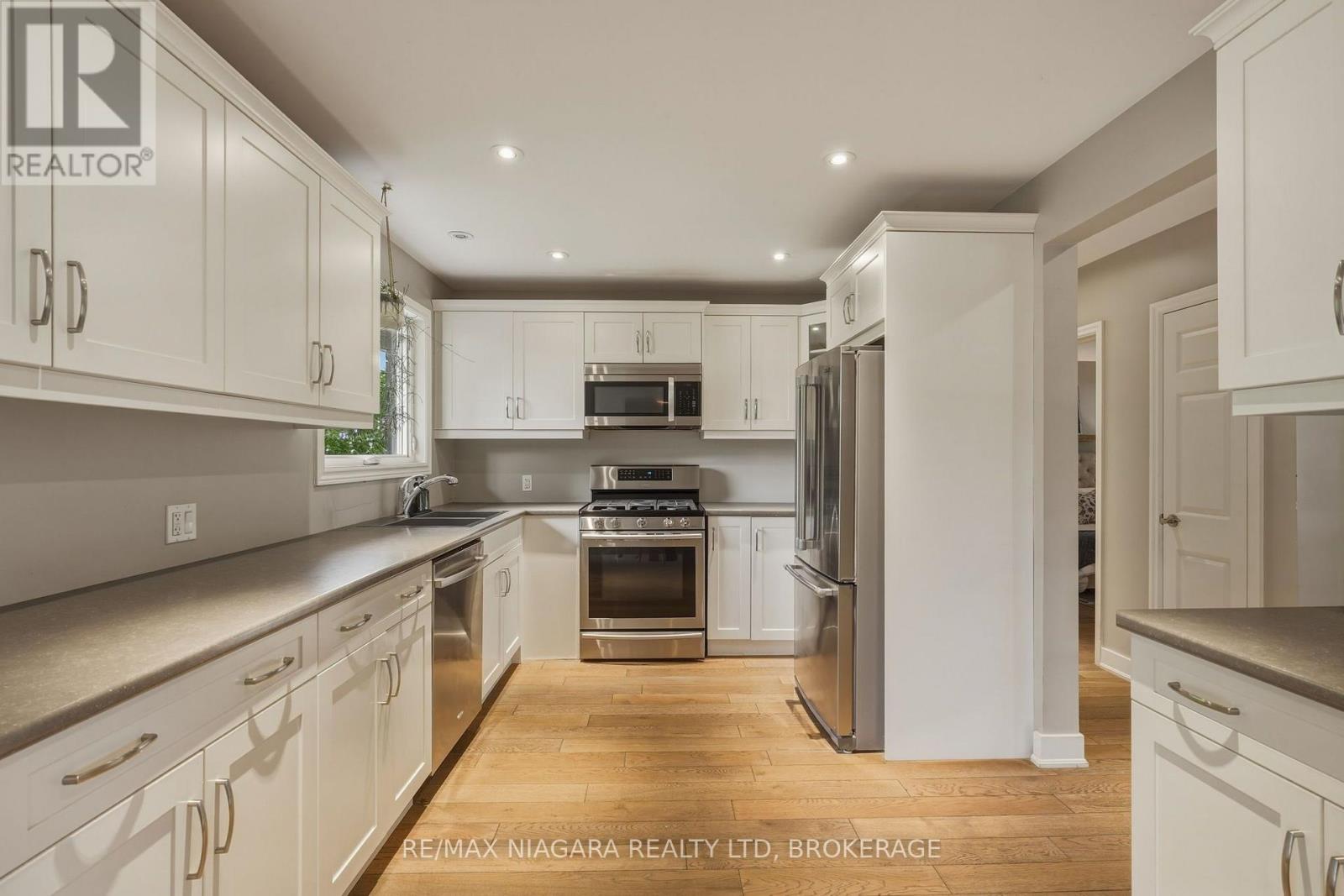 9 Youngblut Avenue, St. Catharines, Ontario  L2N 1M9 - Photo 15 - X13730064