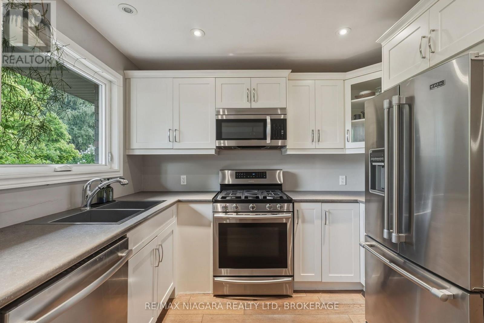 9 Youngblut Avenue, St. Catharines, Ontario  L2N 1M9 - Photo 18 - X13730064