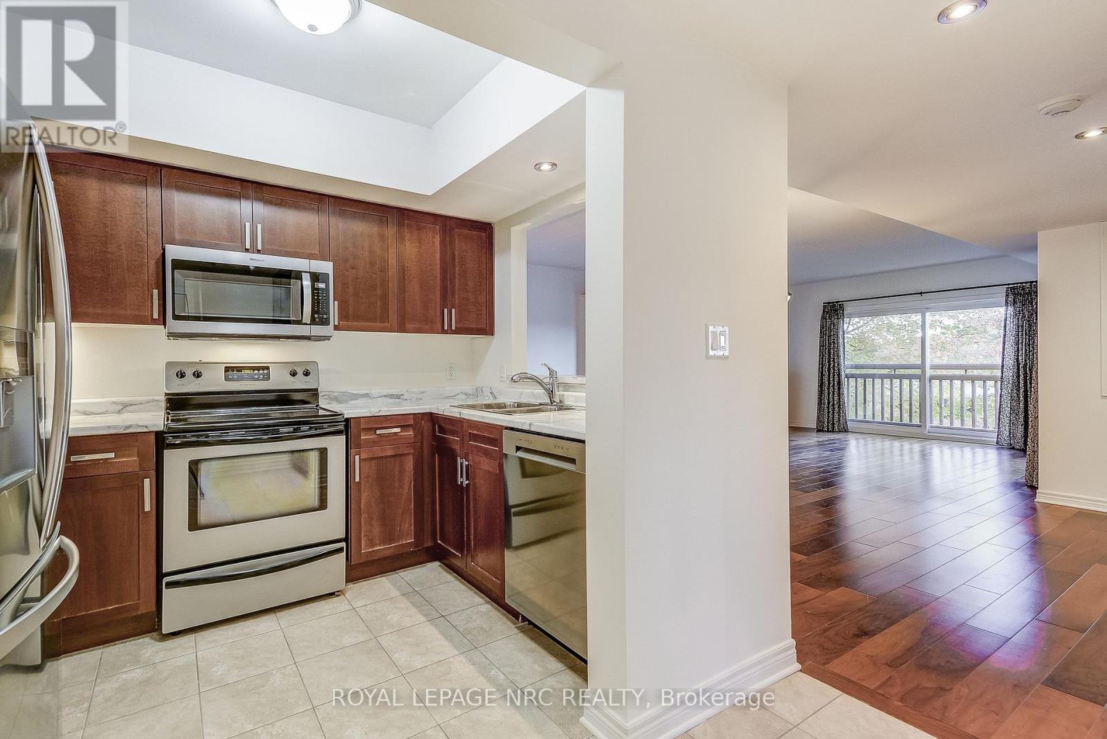 202 - 678 Line 2 Road, Niagara-On-The-Lake, Ontario  L0S 1J0 - Photo 10 - X13730232