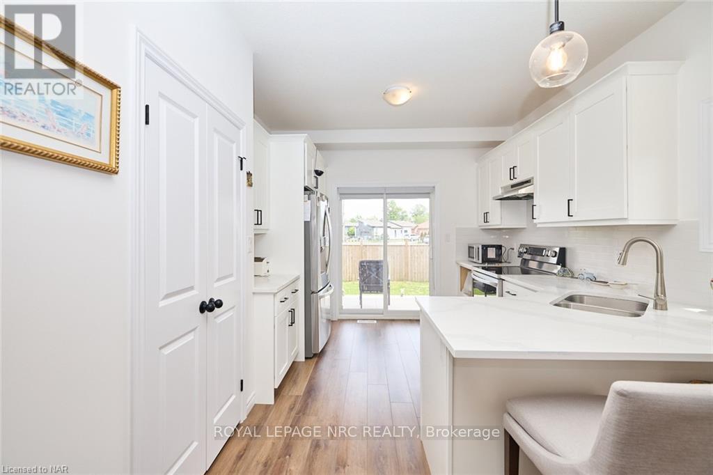 8 King Street, Fort Erie, Ontario  L2A 0C6 - Photo 7 - X13730272