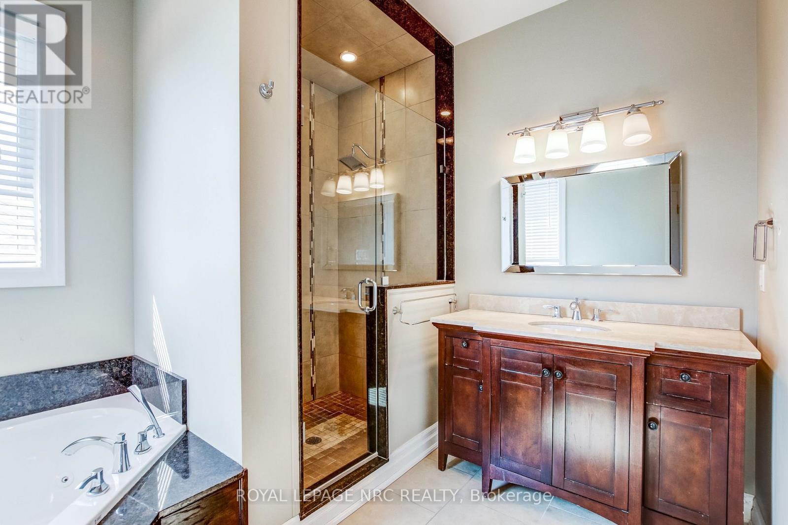 5784 Ironwood Street, Niagara Falls, Ontario  L2H 0G4 - Photo 12 - X13730666