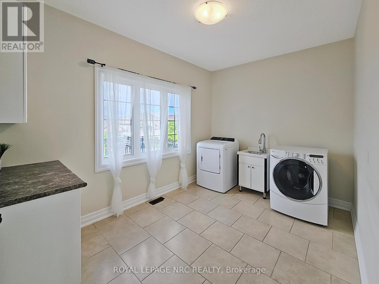 5784 Ironwood Street, Niagara Falls, Ontario  L2H 0G4 - Photo 16 - X13730666