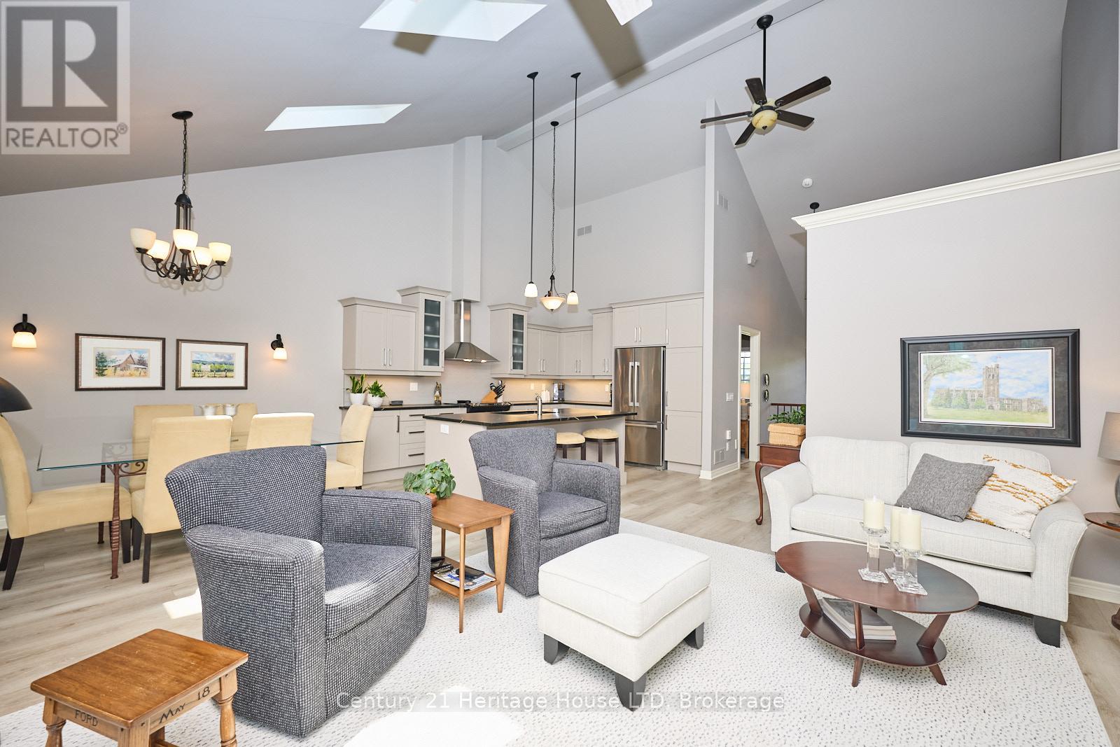 14 Tulip Tree Common, St. Catharines, Ontario  L2S 4C8 - Photo 14 - X13730692