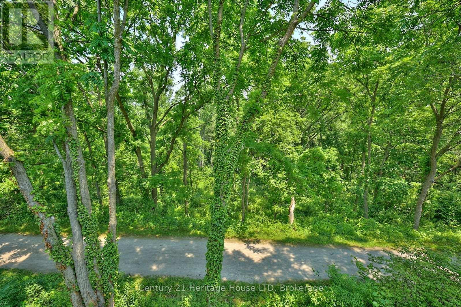 14 Tulip Tree Common, St. Catharines, Ontario  L2S 4C8 - Photo 39 - X13730692