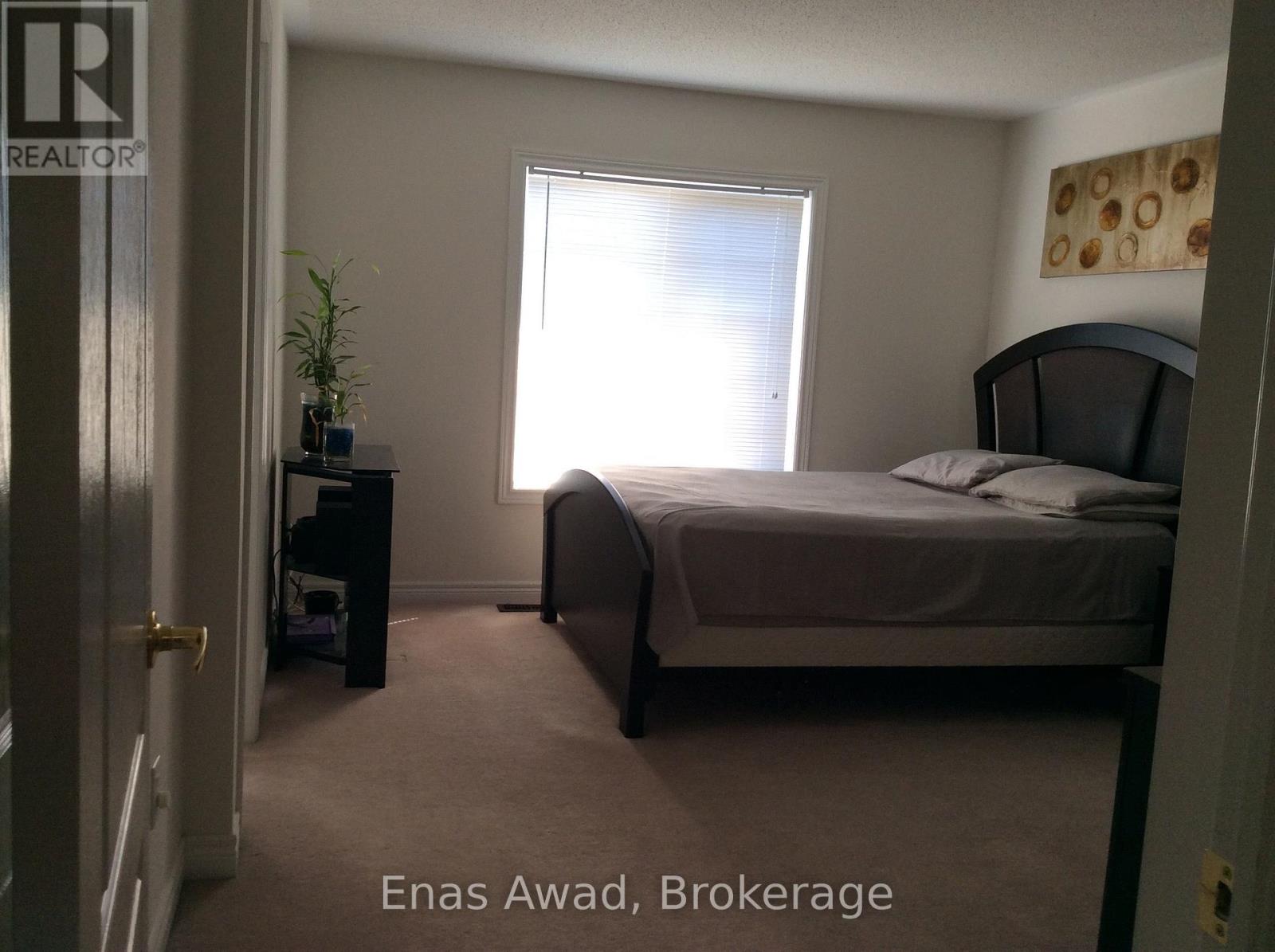 39 Palm Tree Road, Brampton, Ontario  L6V 4N5 - Photo 4 - W13731230