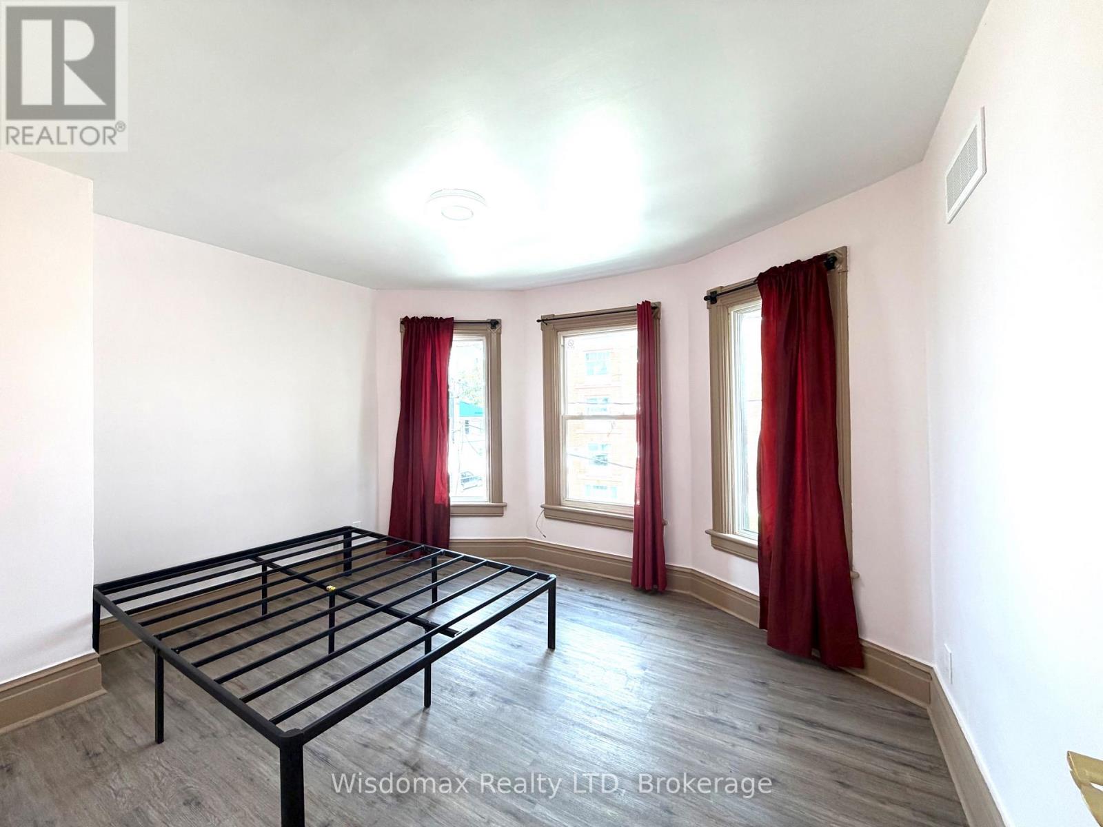 4731 Saint Lawrence Avenue, Niagara Falls, Ontario  L2E 3X8 - Photo 18 - X13733734