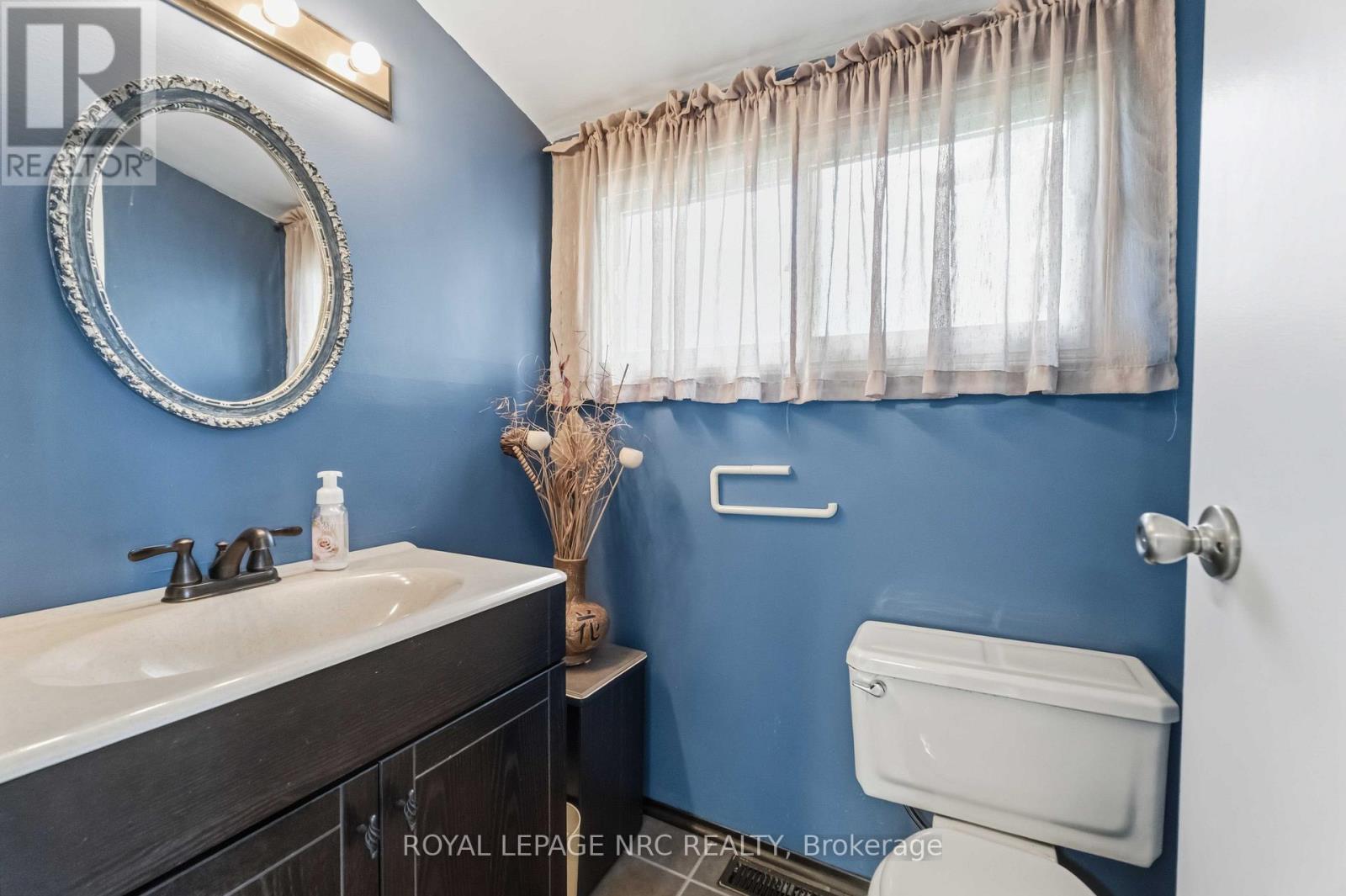 304 Scott Street S, St. Catharines, Ontario  L2N 1J5 - Photo 16 - X13734786